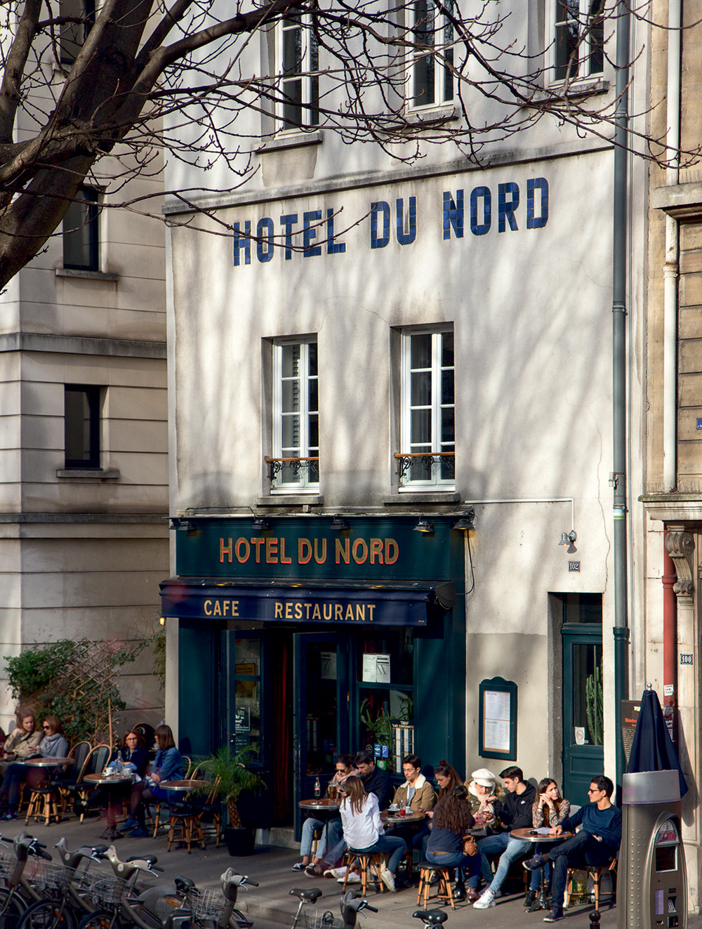 hotel-du-nord-canal-saint-martin-paris-photo